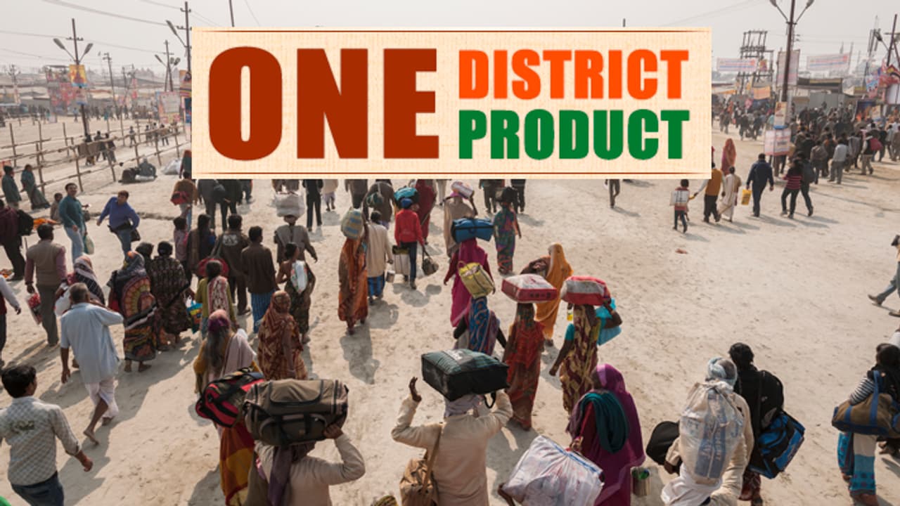 Yogi Adityanath initiative of one district one product to be major attraction of Prayagraj Mahakumbh 2025 Yogi Adityanath initiative of one district one product to be major attraction of Prayagraj Mahakumbh 2025