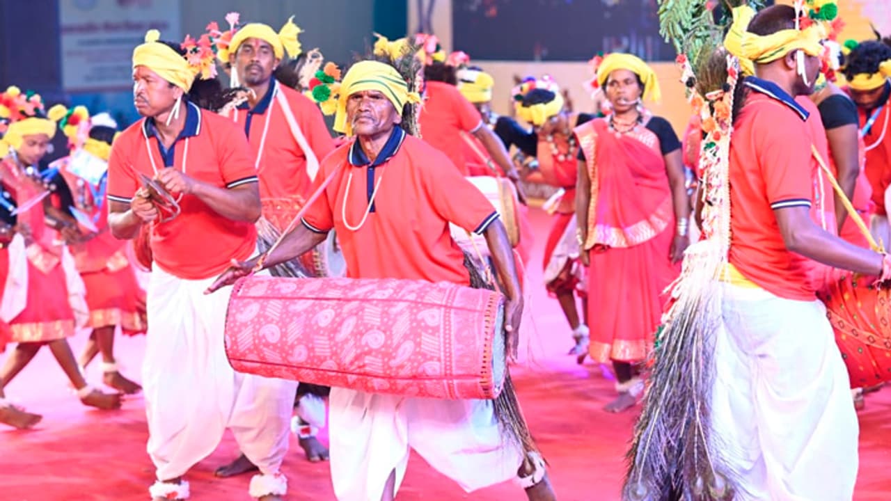 Vishnu Deo Sai at closing ceremony of Janjatiya Gaurav Divas and Inter State Tribal Folk Dance Festival