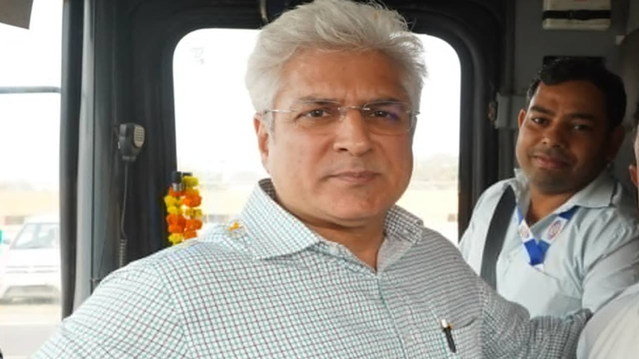 Kailash Gahlot Kailash Gahlot