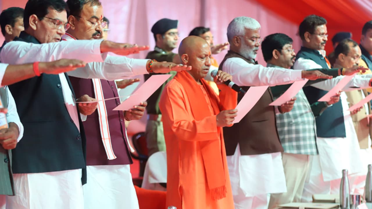 Yogi Adityanath administered the oath of clean Prayagraj Mahakumbh 2025