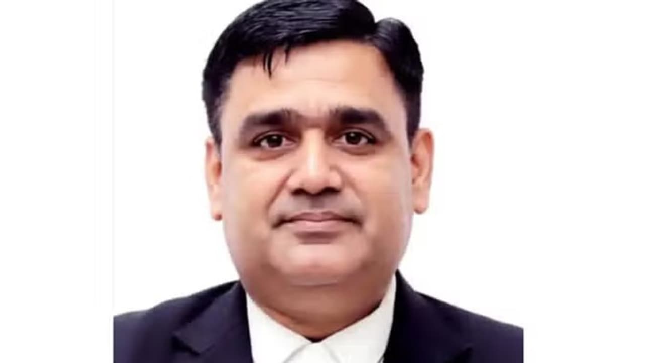 Special Judge Mohit Dewan