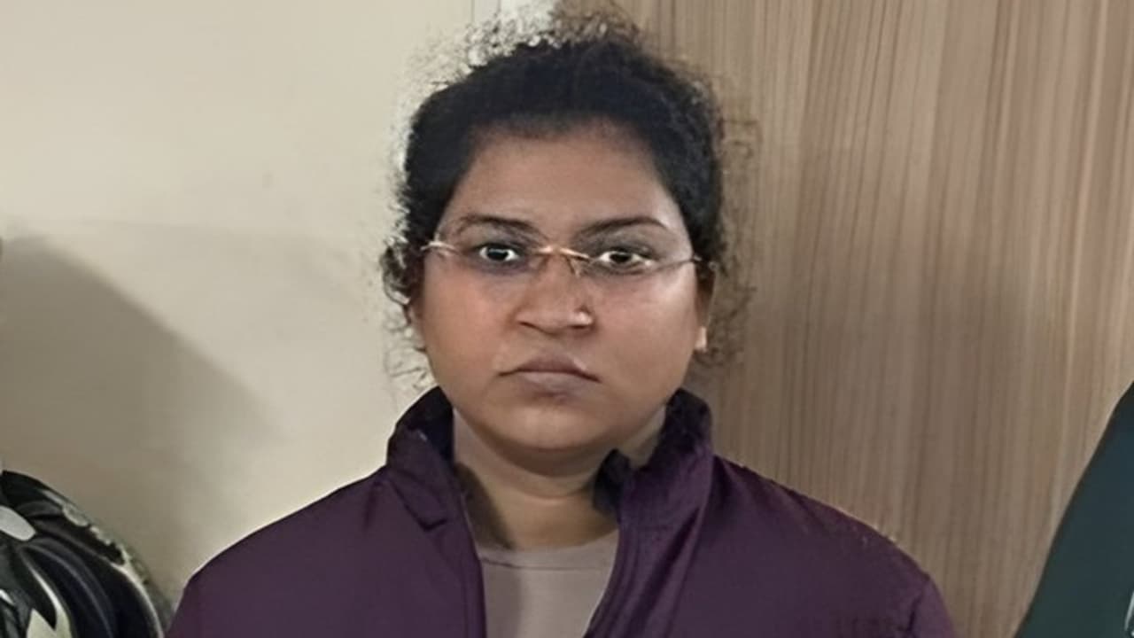 Nikita Singhania Nikita Singhania