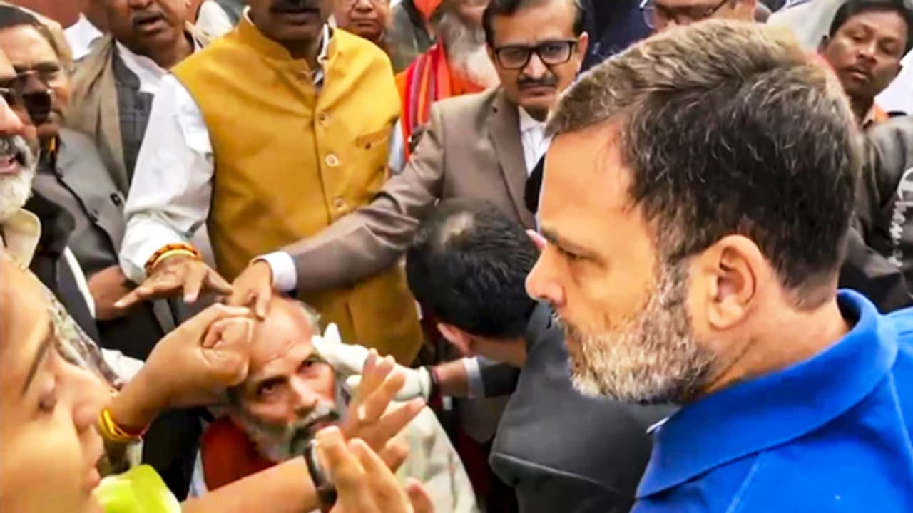 Rahul gandhi pushed pratap Sarangi