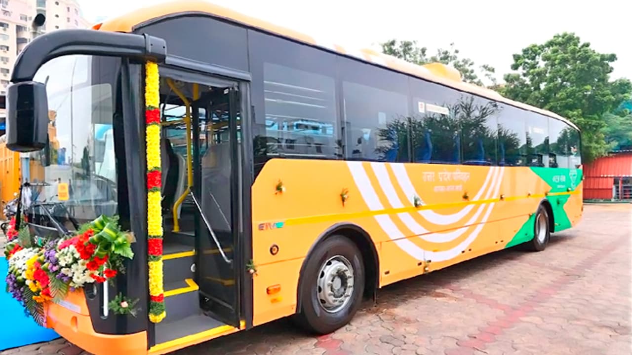 UP Transport Corporation to deploy electric buses to serve the devotees in Prayagraj Mahakumbh 2025 UP Transport Corporation to deploy electric buses to serve the devotees in Prayagraj Mahakumbh 2025