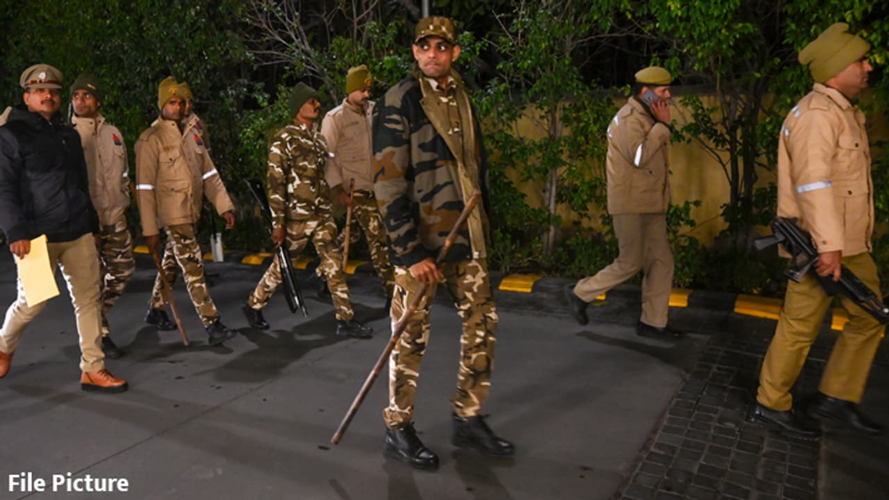 Prayagraj Mahakumbh 2025 news Police launch intensive security checks Prayagraj Mahakumbh 2025 news Police launch intensive security checks