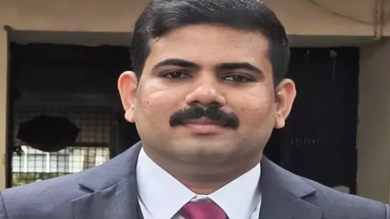 yaseen shah muhammad from delivery boy to judge inspiring story yaseen shah muhammad from delivery boy to judge inspiring story