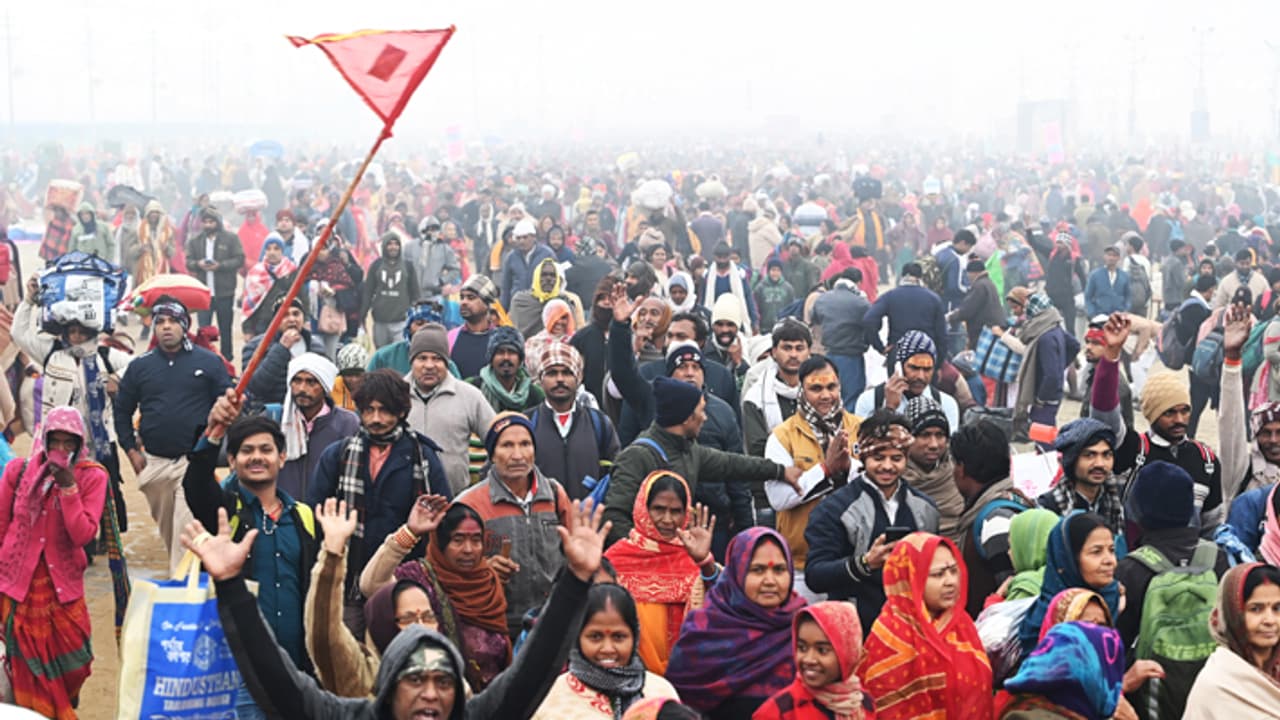 Prayagraj Mahakumbh 2025 witness Confluence of business and philanthropy Prayagraj Mahakumbh 2025 witness Confluence of business and philanthropy