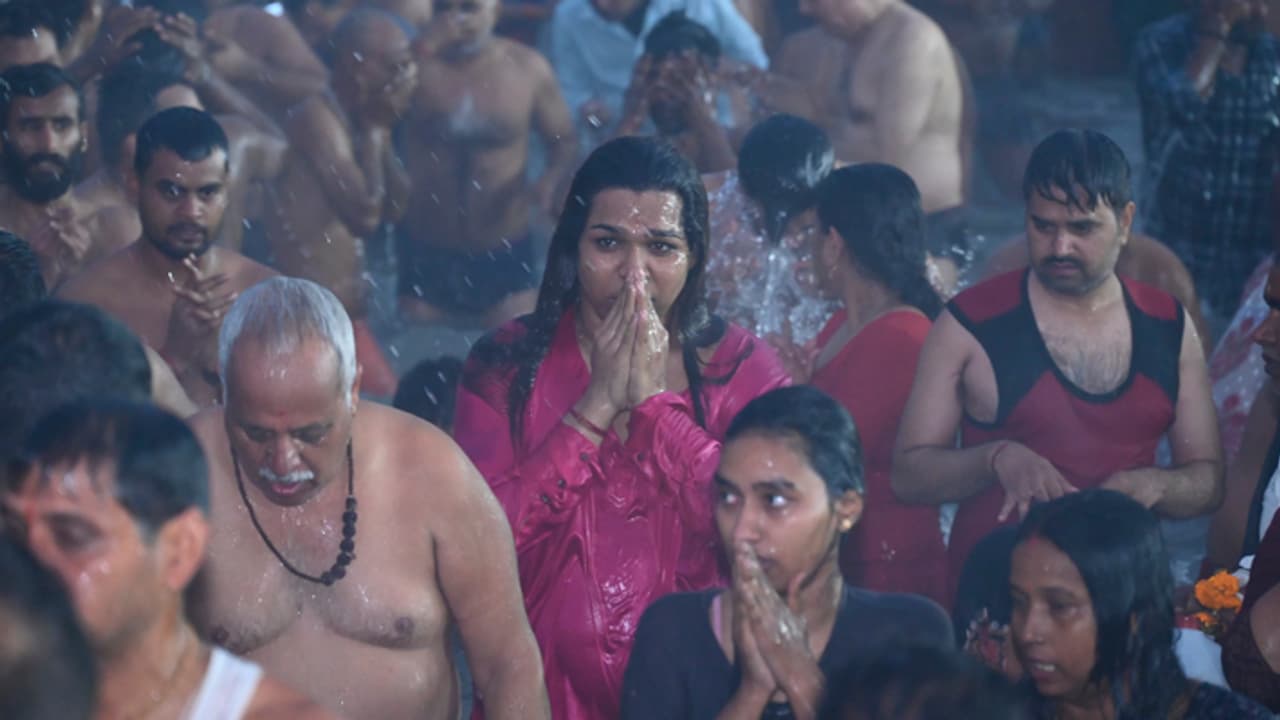 Prayagraj Mahakumbh 2025 A Celebration of Vasudhaiva Kutumbakam Prayagraj Mahakumbh 2025 A Celebration of Vasudhaiva Kutumbakam