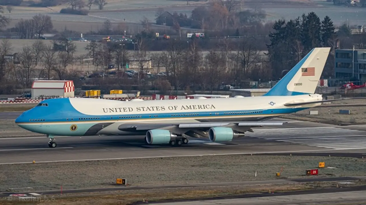 Air Force One photo Air Force One photo