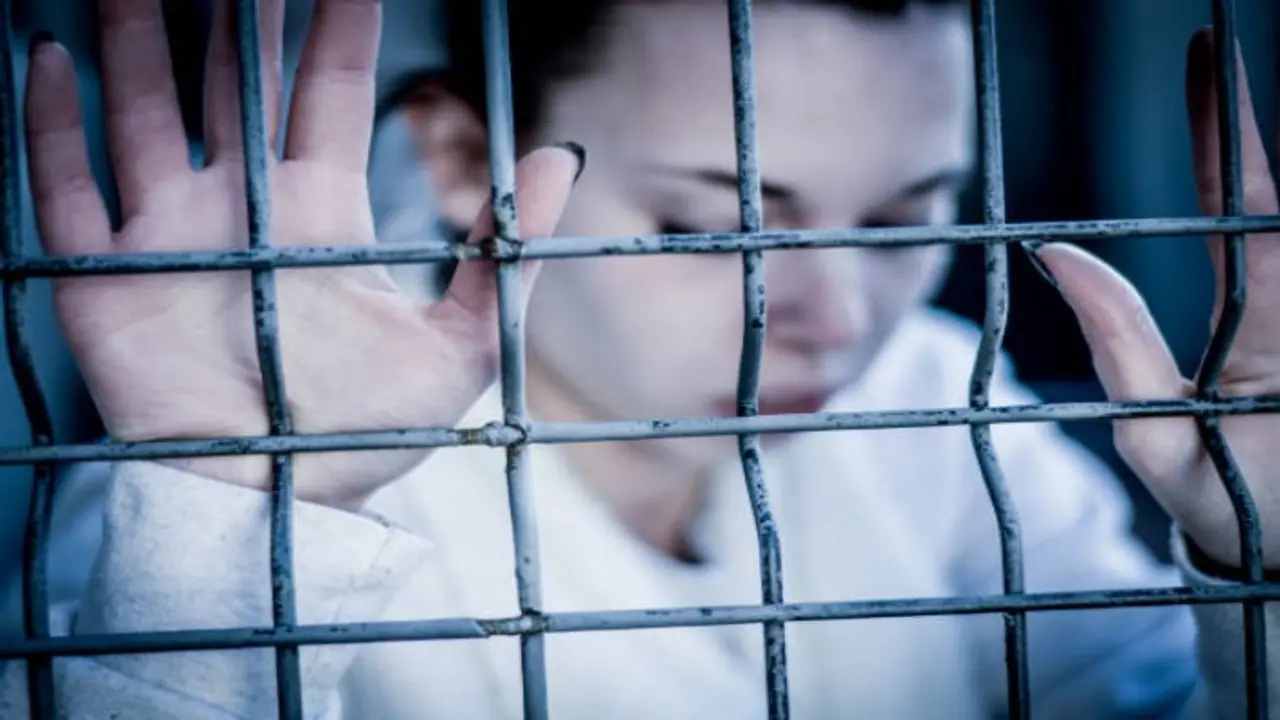 Female drug smuggler arrested Female drug smuggler arrested