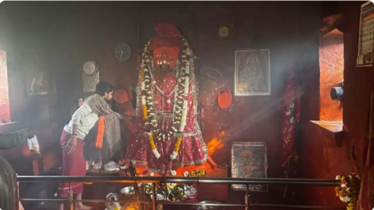 bhangarh fort hanuman temple