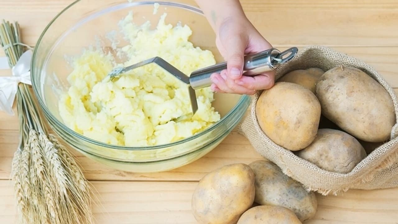 Best Tips To Peel Potato