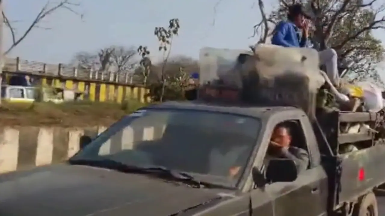 Meitei Group Arambai Tengol Lays Down Arms