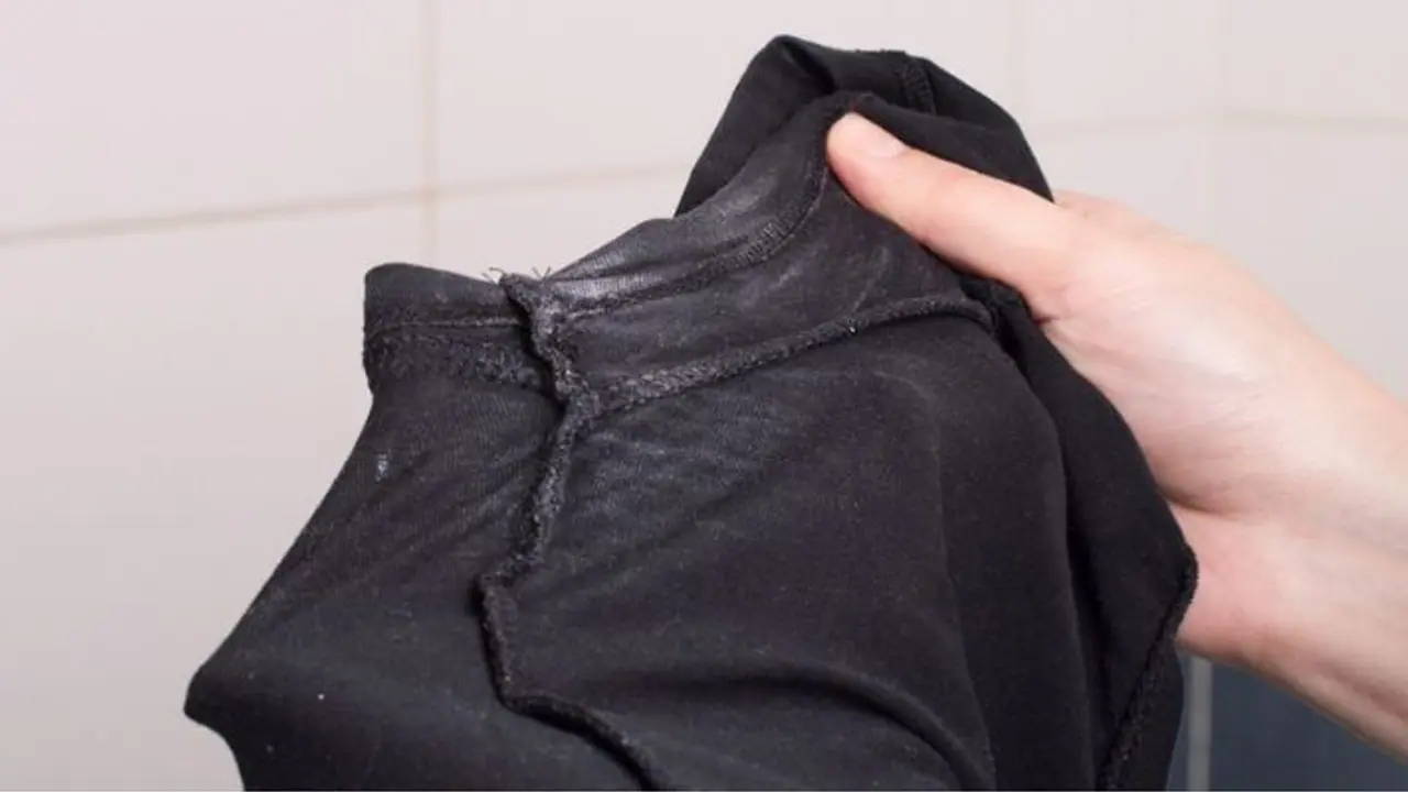How to get rid of white detergent marks on clothes