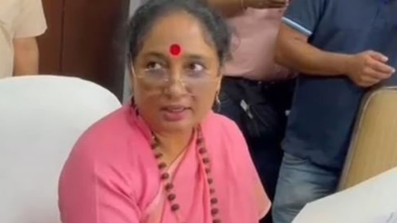 Ritu Khanduri Bhushan Ritu Khanduri Bhushan