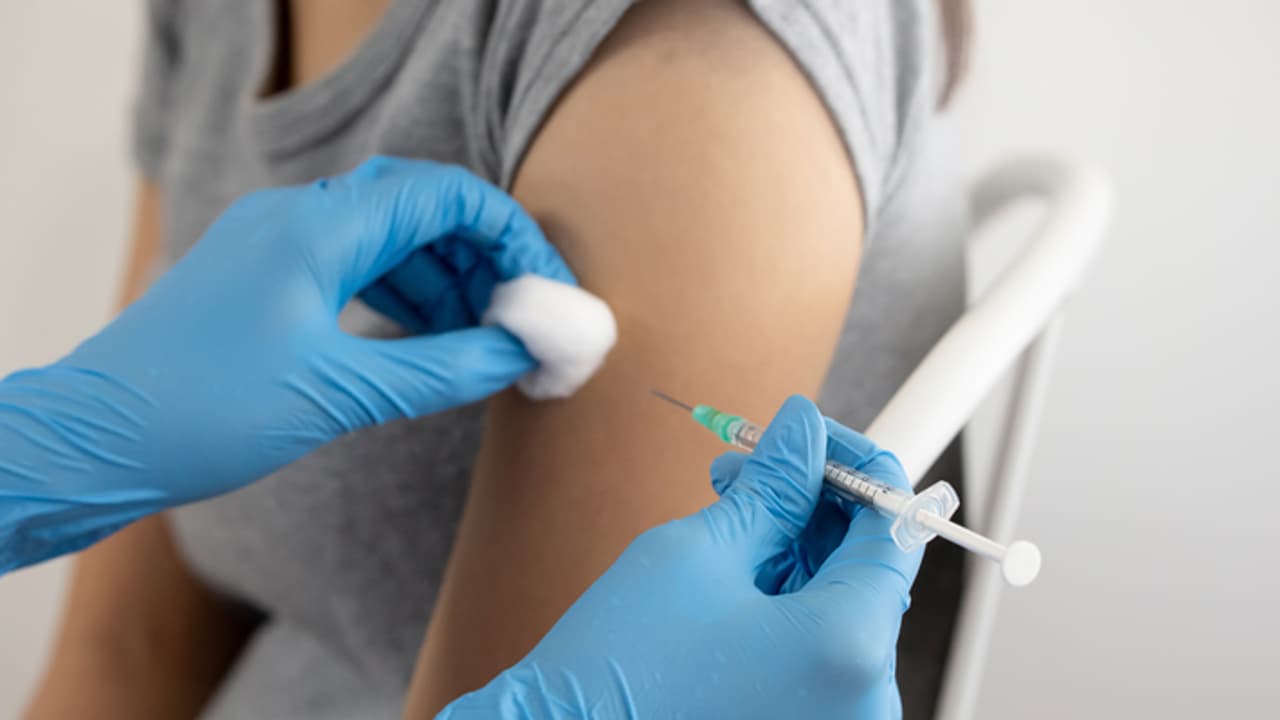 National Immunization Day 2025 Gujarat records performance in SDG 3 Index