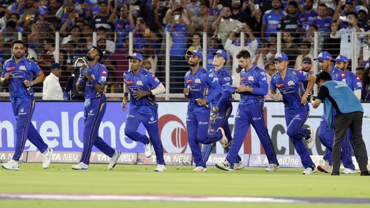 MUMBAI INDIANS MUMBAI INDIANS