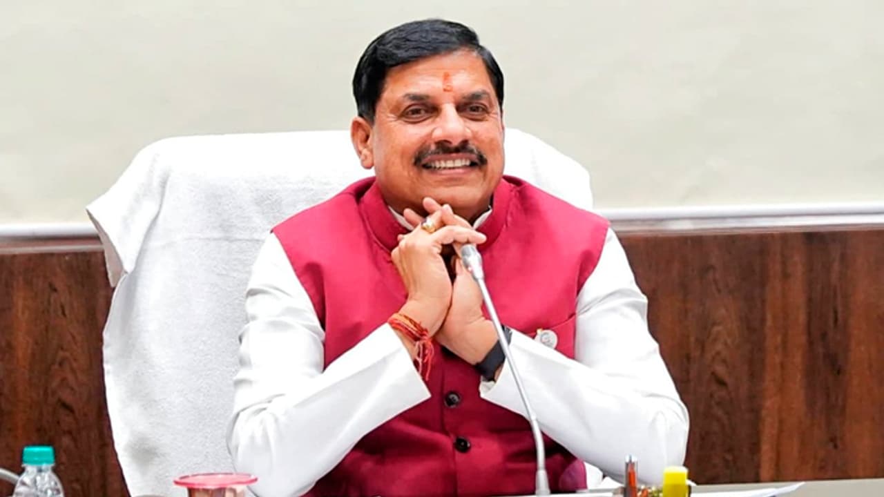 large scale promotions of officers and employees in Madhya Pradesh large scale promotions of officers and employees in Madhya Pradesh