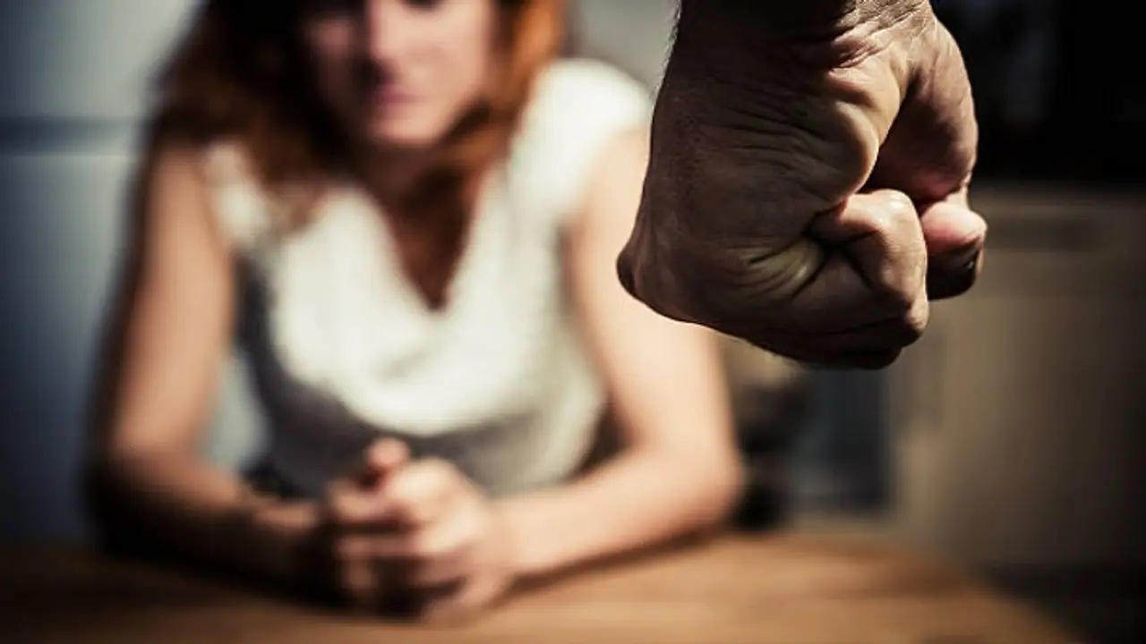 Husband Wife Lover Attack