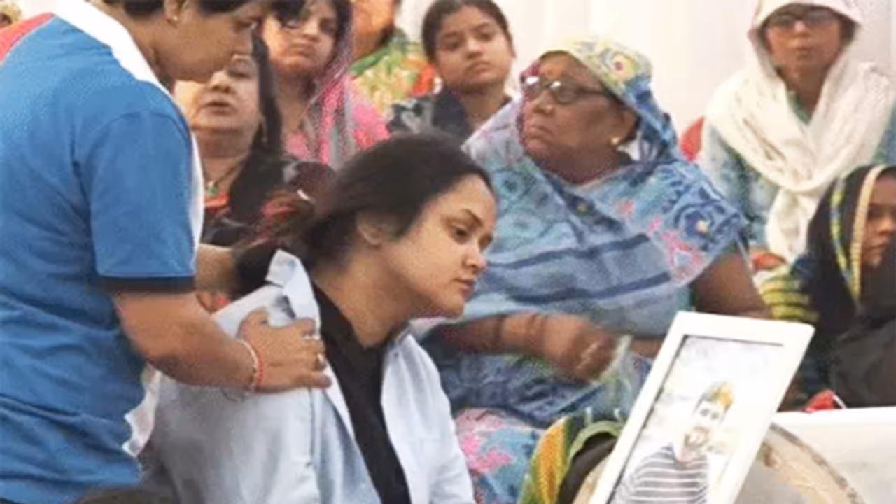 Pahalgam terror attack victim Shubham dwivedi's wife