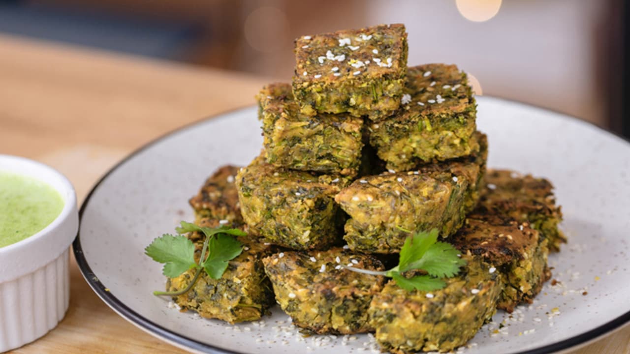 How to make kothimbir vadi How to make kothimbir vadi