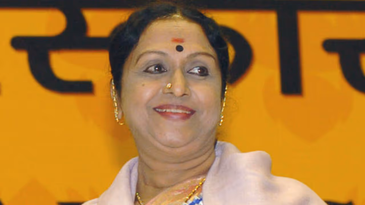 B Saroja Devi Passed Away