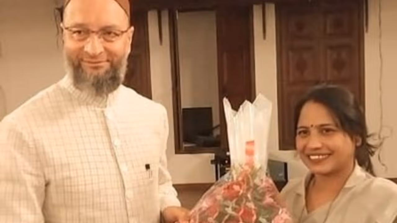 Khargone AIMIM councillor 