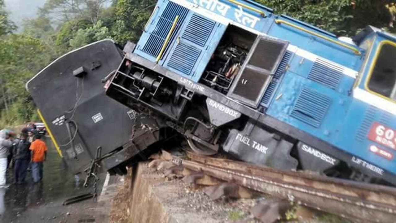 toy train accident toy train accident