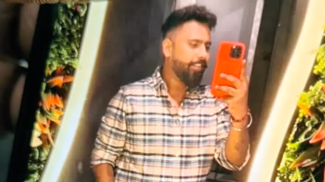 raipur tragedy man dies after allegedly being hit by car while trying to stop girlfriend raipur tragedy man dies after allegedly being hit by car while trying to stop girlfriend