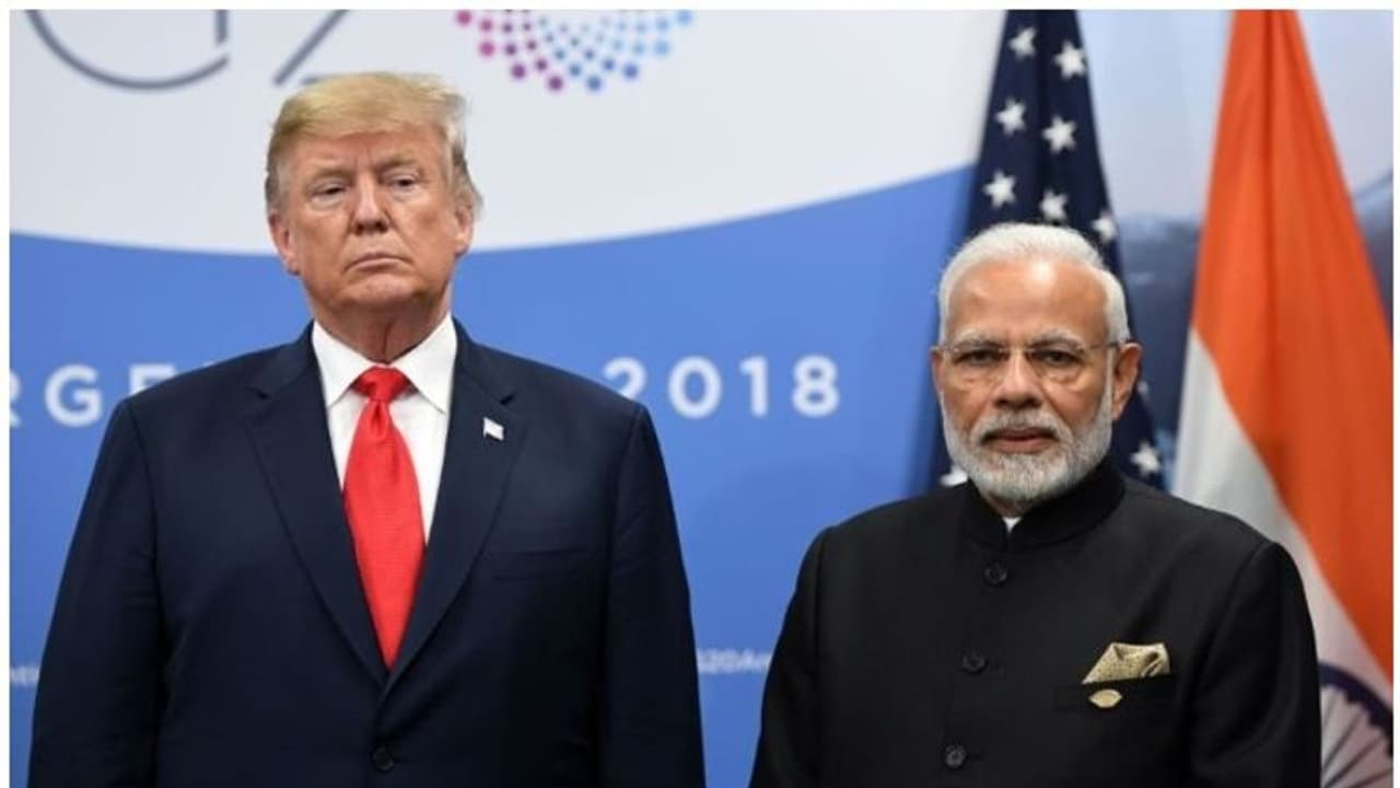 Trump Modi Thumb