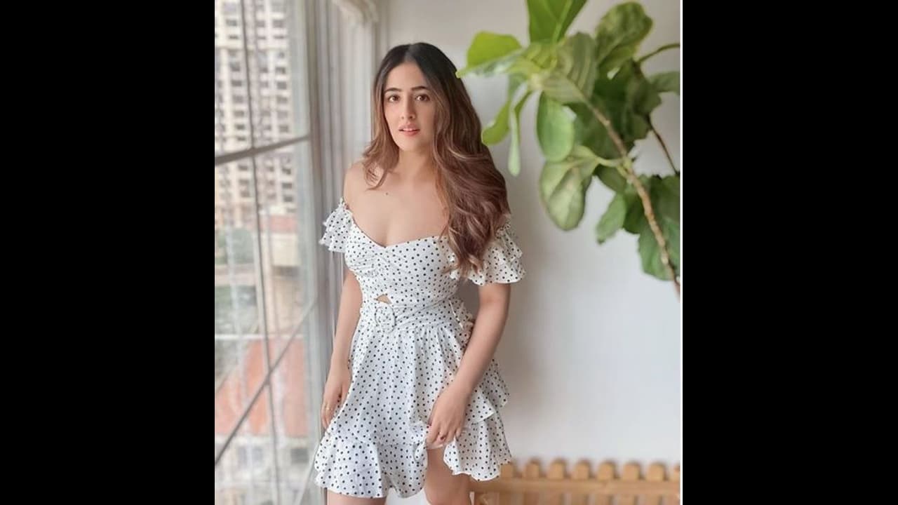 nupur sanon nupur sanon