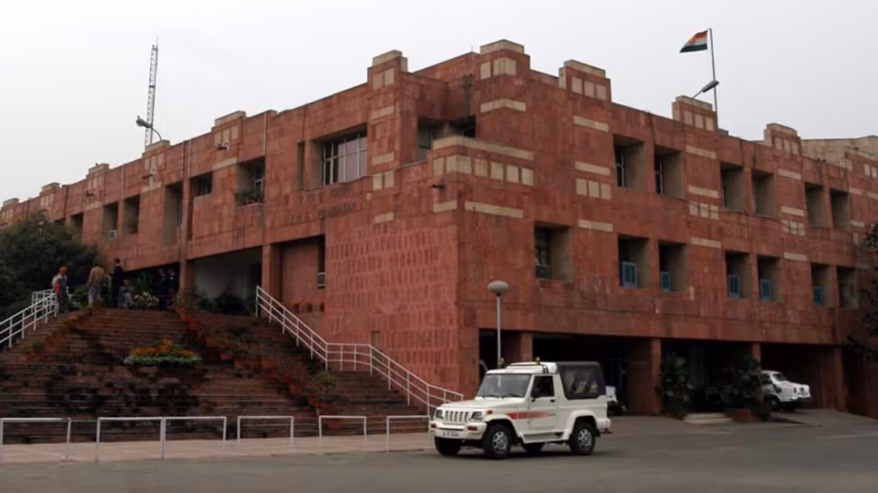 jnu teacher faces sexual harassment allegations from 10 students jnu teacher faces sexual harassment allegations from 10 students