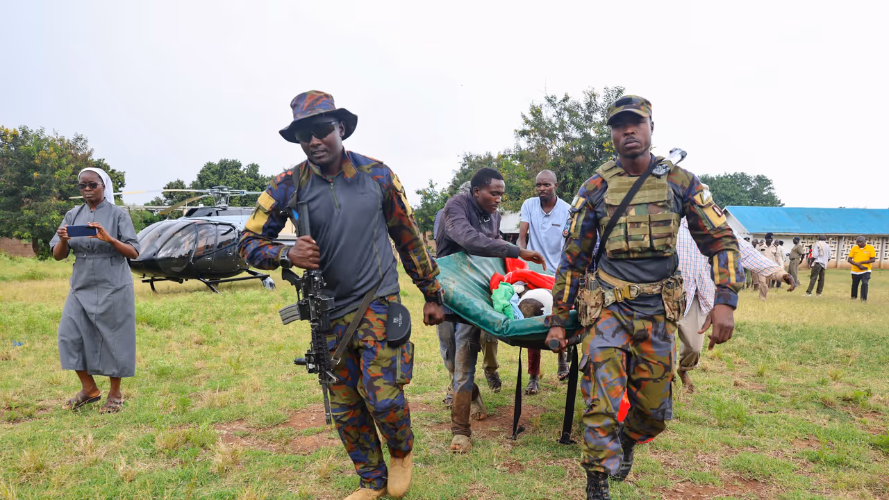 kenya landslide 21 dead 30 missing heavy rain disaster update