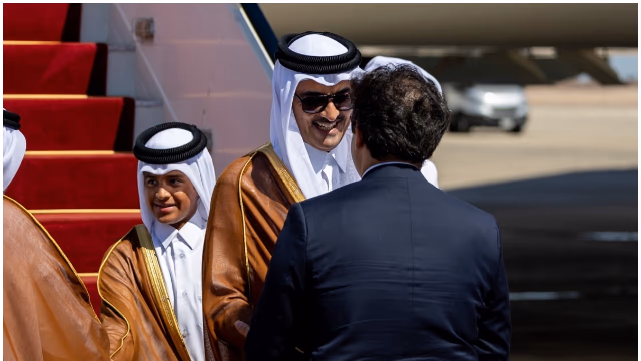 Qatar Amir attends Sharm El Sheikh Gaza peace summit 