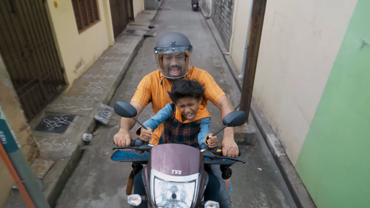 Mirchi Ram Paranthu Po Teaser 