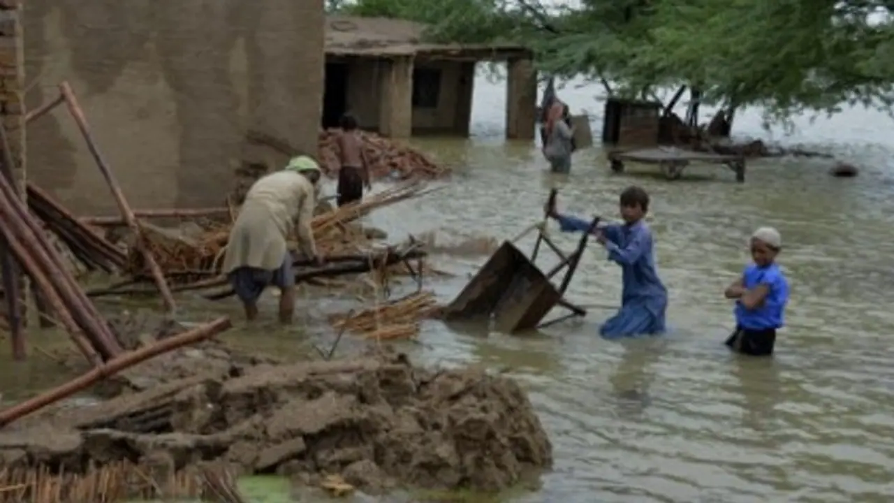 pakistan rain.jpg pakistan rain.jpg