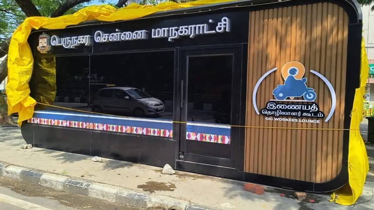  Food Delivery Workers AC Restroom