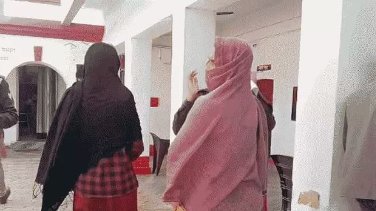 two daughters killed father for scolding them two daughters killed father for scolding them