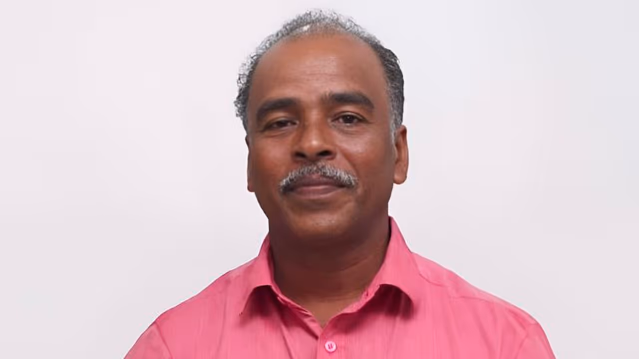 Kannur best farmer takes his own life Kannur best farmer takes his own life