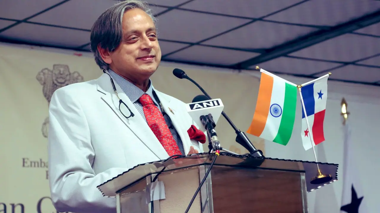 Shashi Tharoor