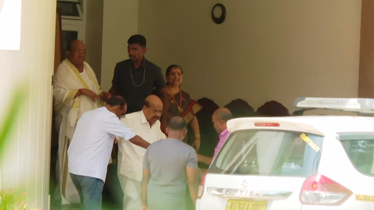 G Sudhakaran Vellappally G Sudhakaran Vellappally