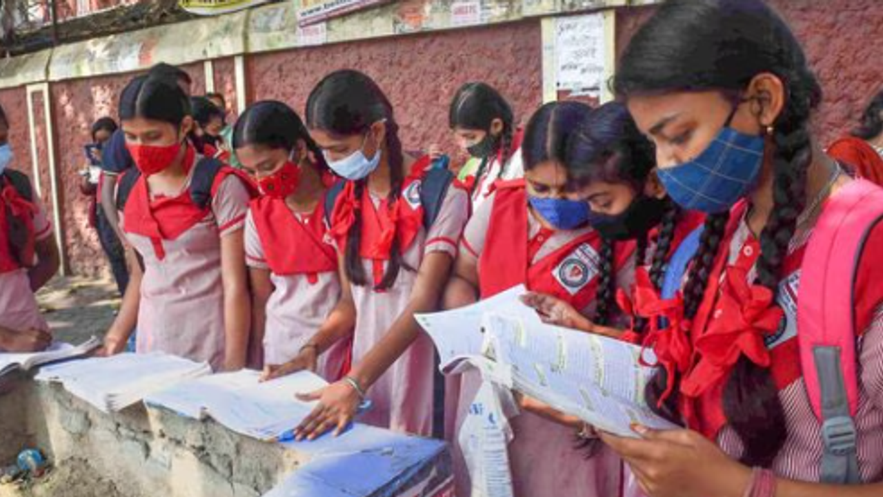 Madhyamik 2024 Madhyamik 2024