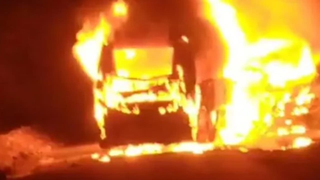 bus fire .jpg