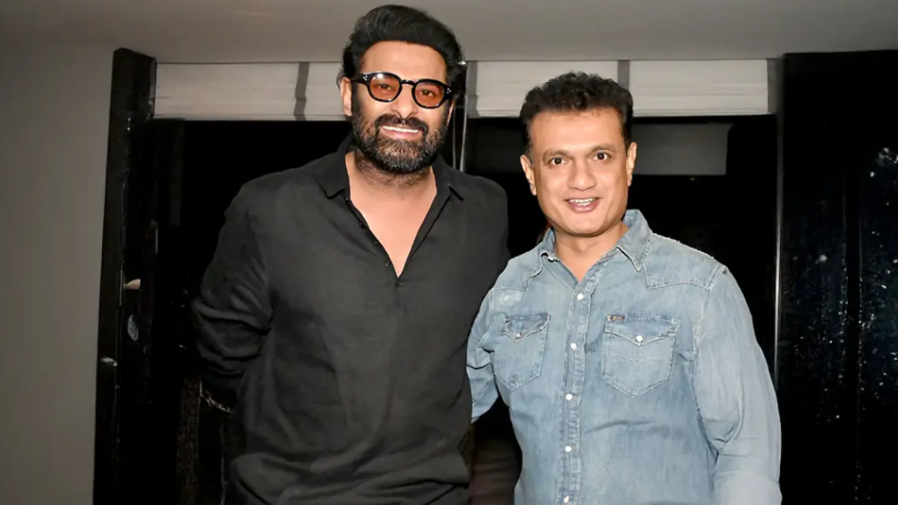 prabhas, vijay kiragandur