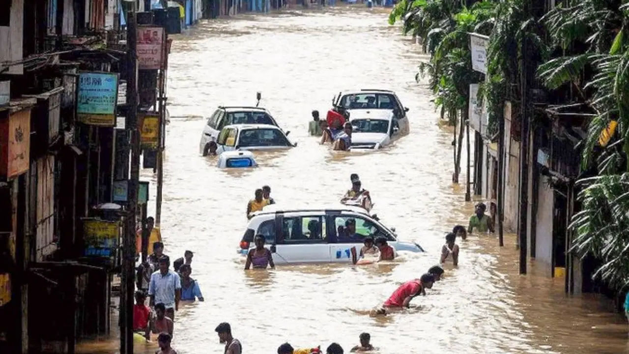 picture of the Tamil Nadu Chief Ministers face resembling the face of the natural disaster has gone viral on social media bsm picture of the Tamil Nadu Chief Ministers face resembling the face of the natural disaster has gone viral on social media bsm