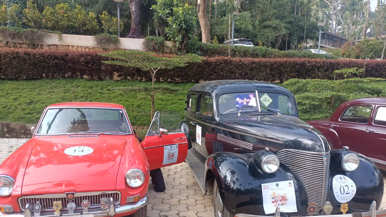 Foreign Vintage Cars Foreign Vintage Cars