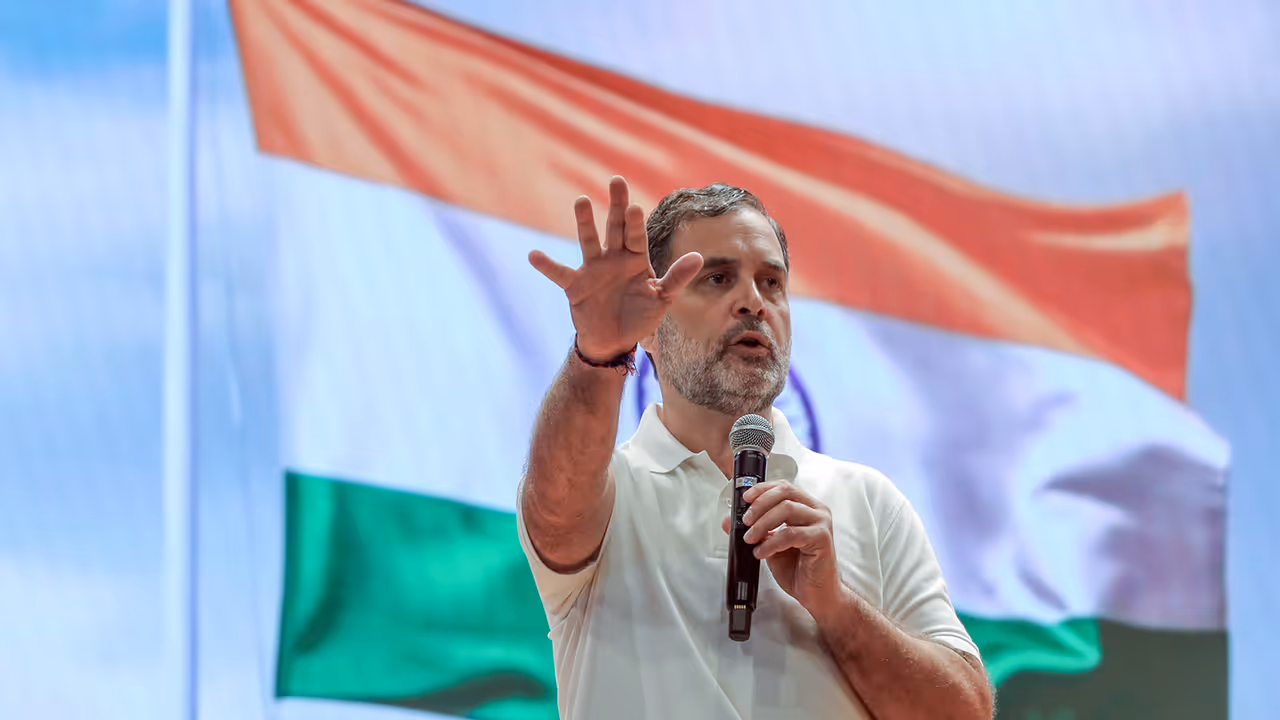 Rahul Gandhi Alleges NDA Vote Theft Scheme in Bihar Elections