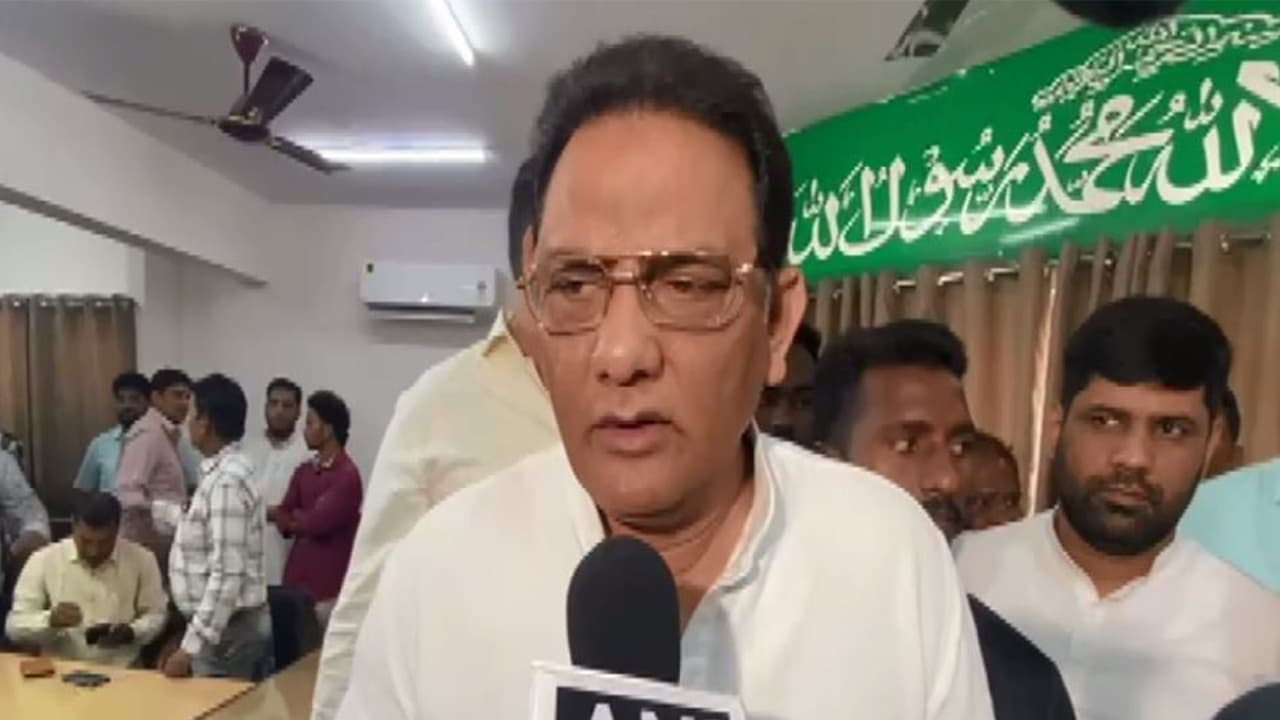 Telangana Azharuddin Promises Aid After Saudi Bus Crash Kills Indian Pilgrims Telangana Azharuddin Promises Aid After Saudi Bus Crash Kills Indian Pilgrims