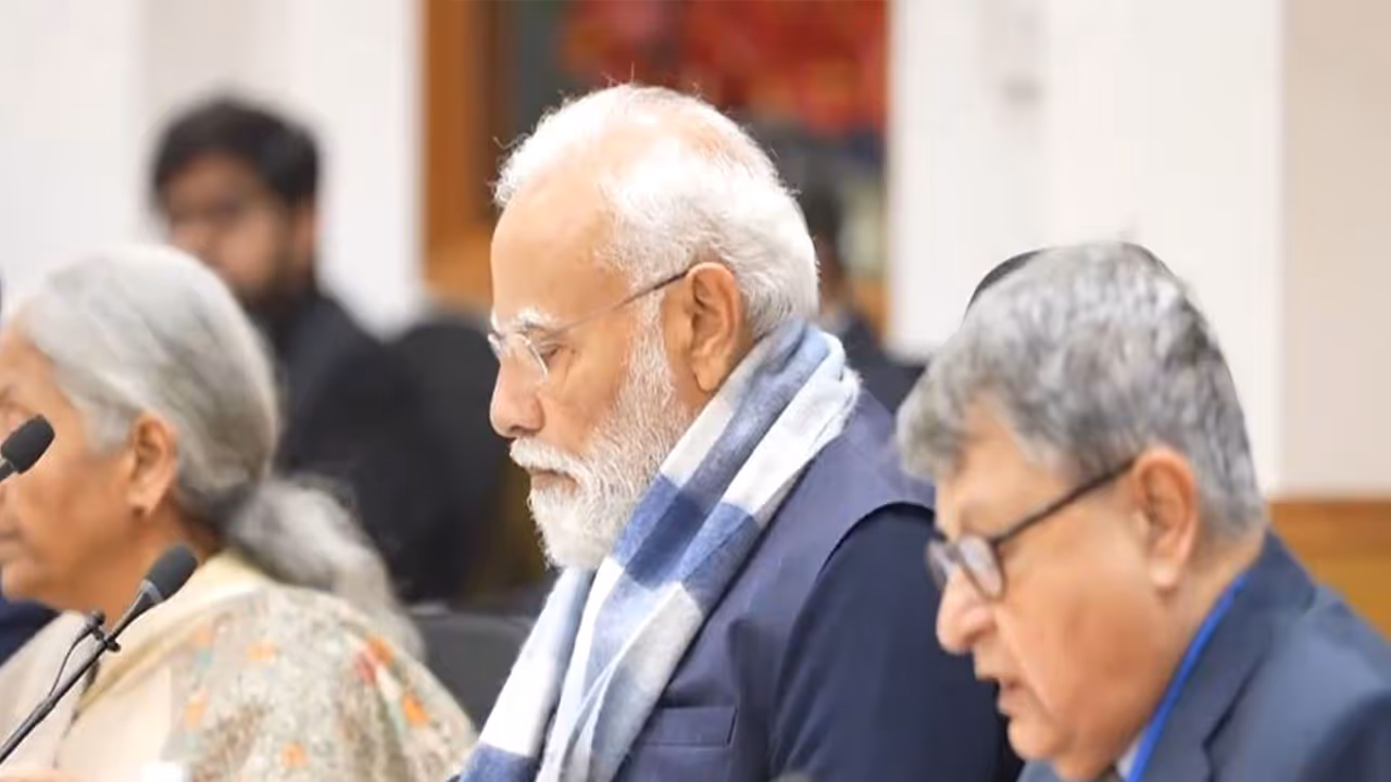 PM Modi Leads Pre Budget Meeting With Economists For Union Budget 2026 PM Modi Leads Pre Budget Meeting With Economists For Union Budget 2026