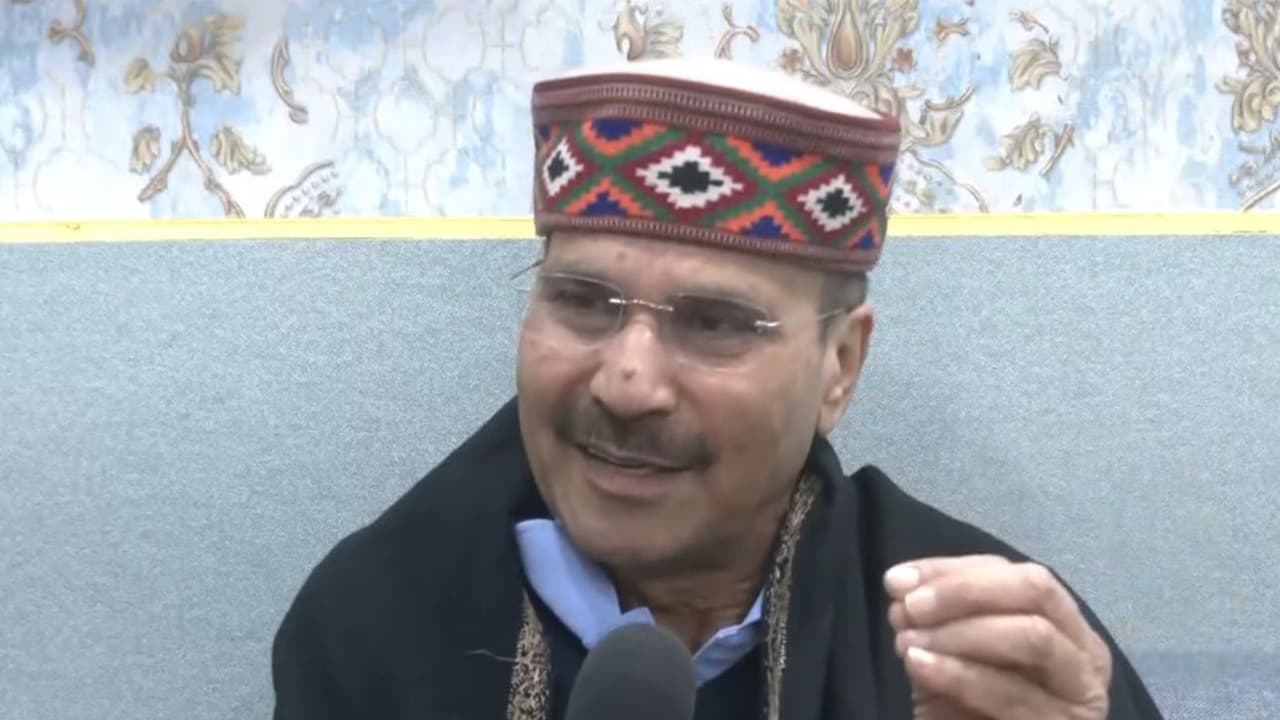 Adhir Chowdhury Questions TMCs Silence on Bengal Migrant Worker Attacks Adhir Chowdhury Questions TMCs Silence on Bengal Migrant Worker Attacks